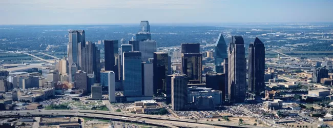 Top 5 Destinations People Move to From Illinois (2025)